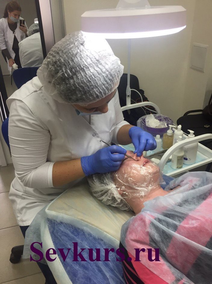 Чистка лица. Практическое занятие.