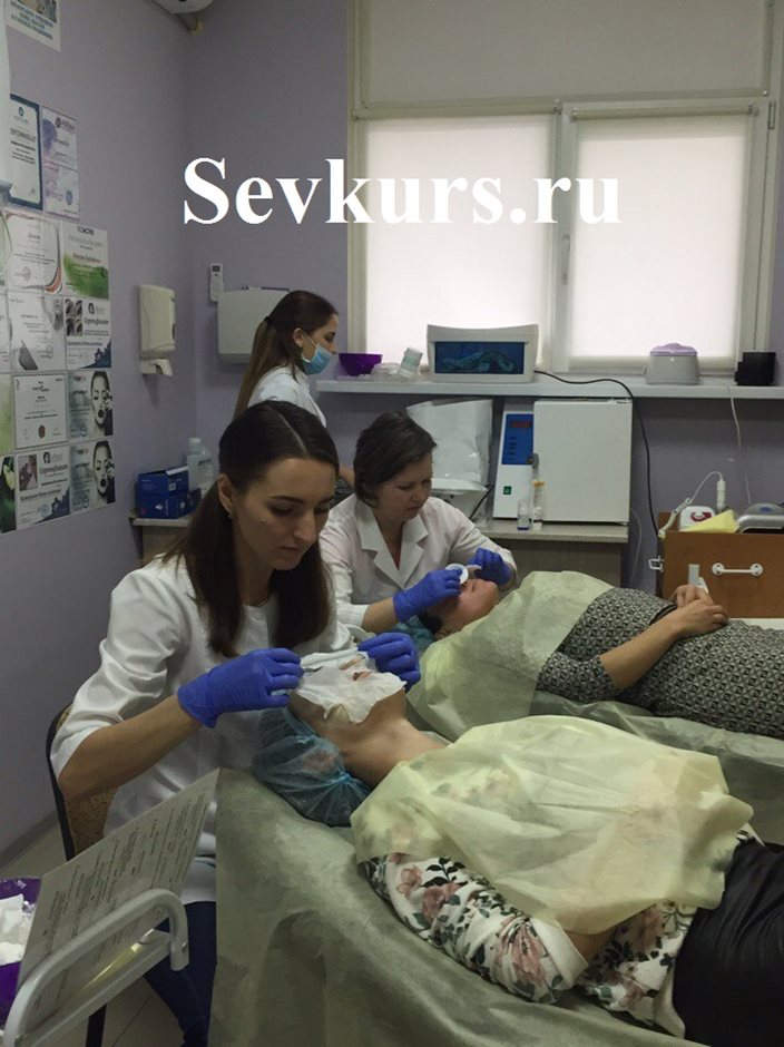 В Нашем Лицензированном Учебном центре Медицинской и Эстетической косметологии 4 декабря стартовал очередной курс профессиональной переподготовки медсестер "Медицинская сестра по косметологии". 