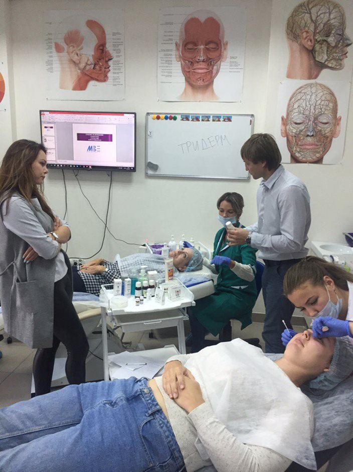 Обучения. Теория и практика одновременно.