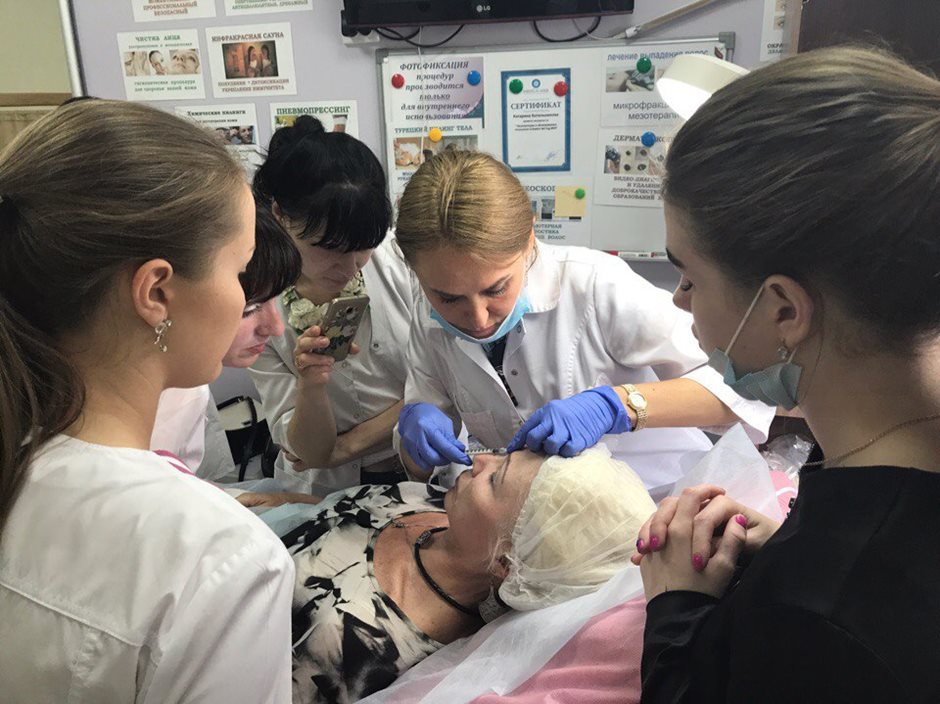 бучение: медсестра-косметолог. Тема: контурная пластика. 